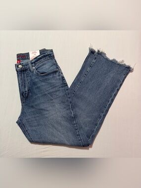 Lucky Brand Women's Straight-Leg Jeans in Medium Blue Wash